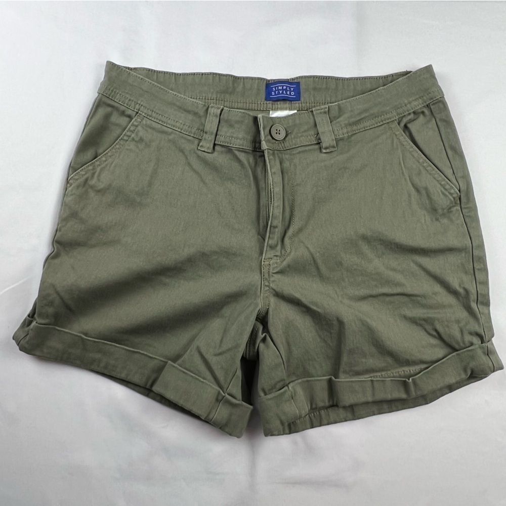 Simply Styled - Women’s Shorts - Size 6 - Olive Green
